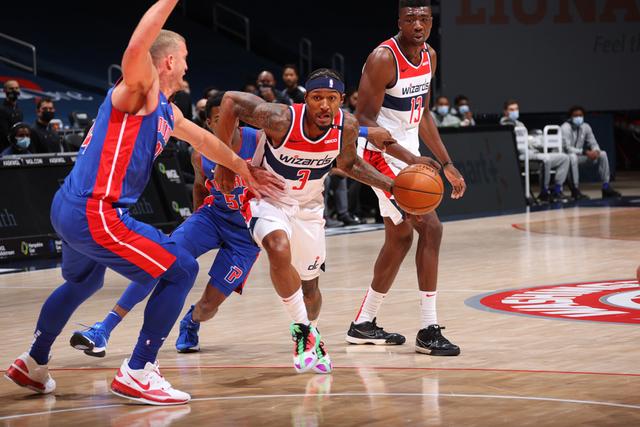 都习惯于真 都习惯于真