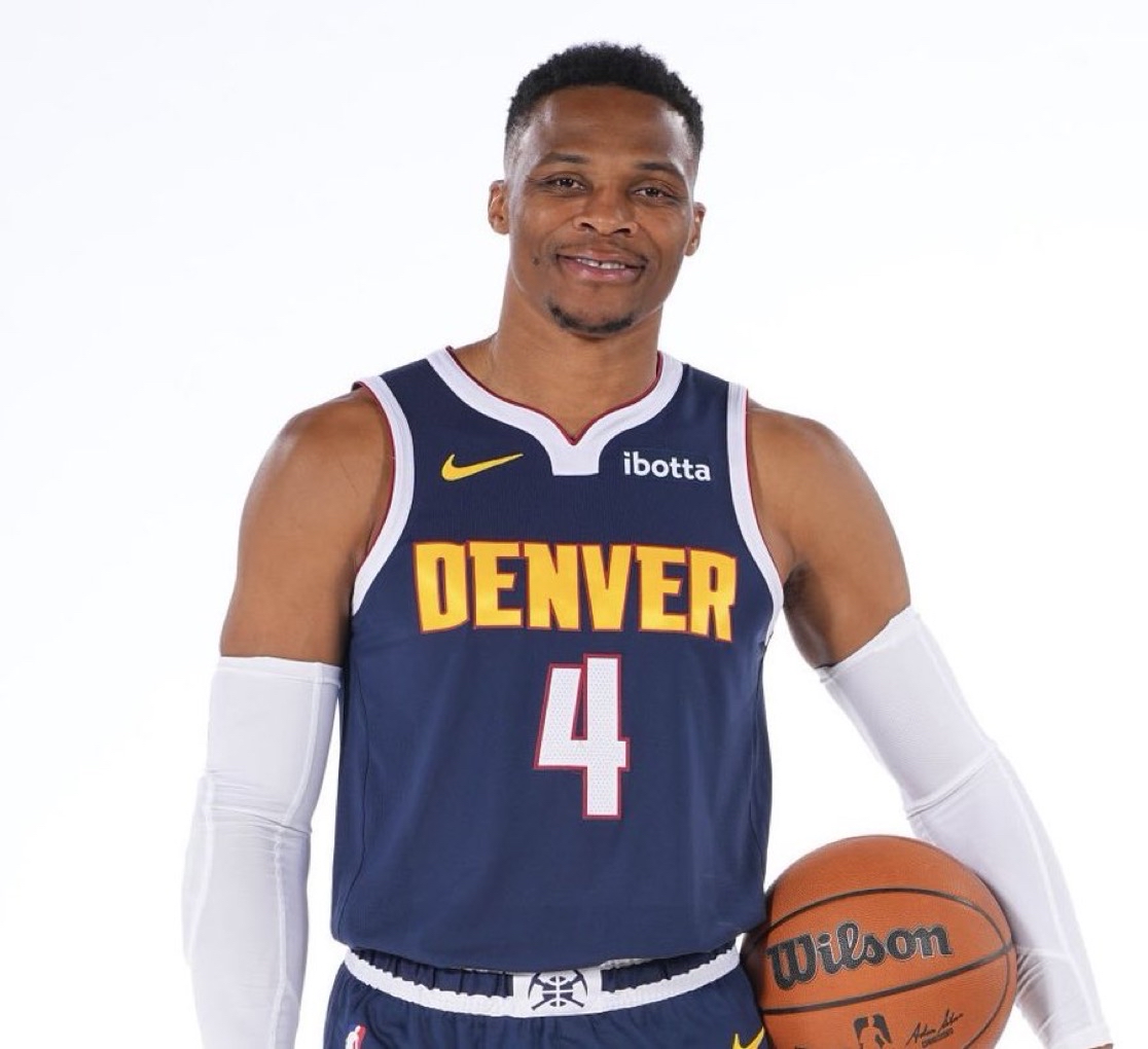 更高或社交 更高或社交